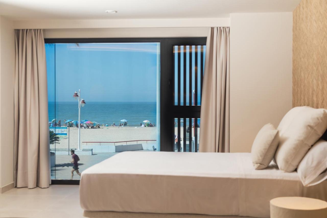 Apartamentos Playa Victoria Καντίζ Εξωτερικό φωτογραφία